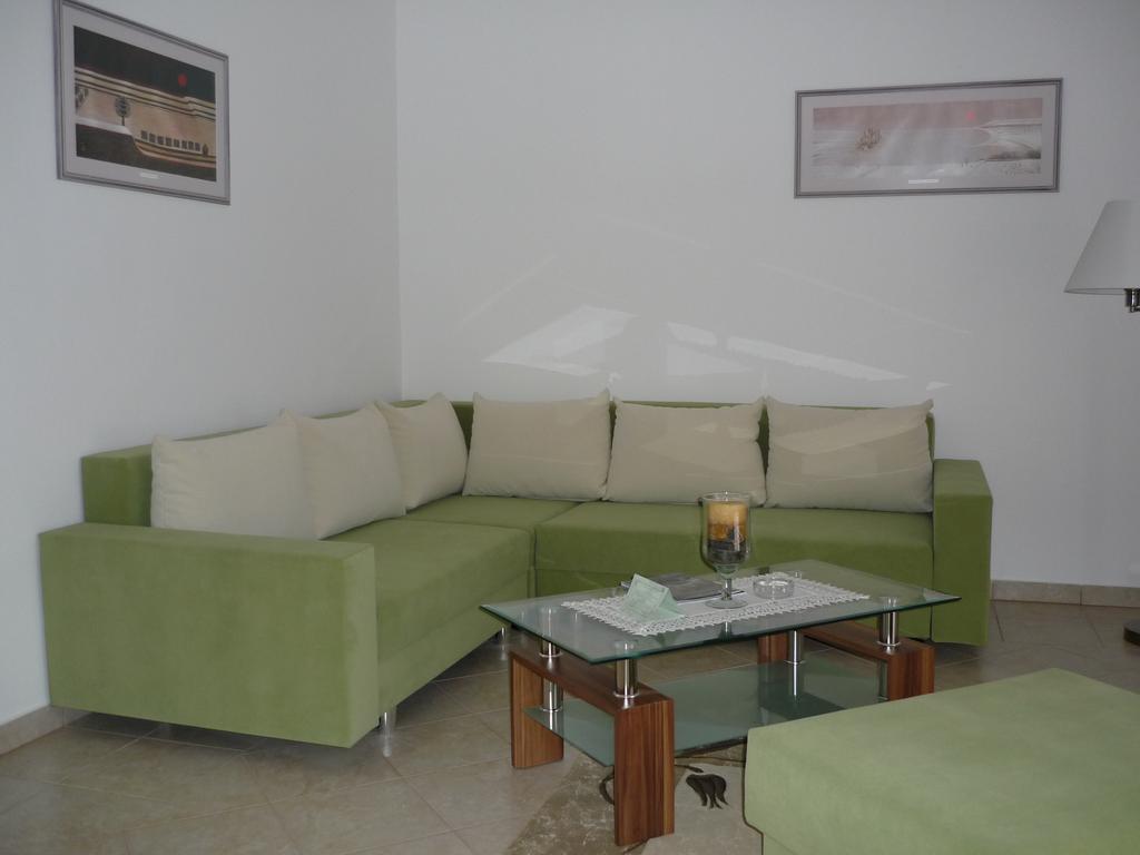 Oereg Malom Hotel Csepreg Bilik gambar